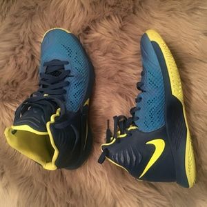 Nike blue and yellow size 9